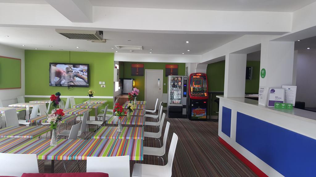Euro Hotel Wembley Bagian luar foto