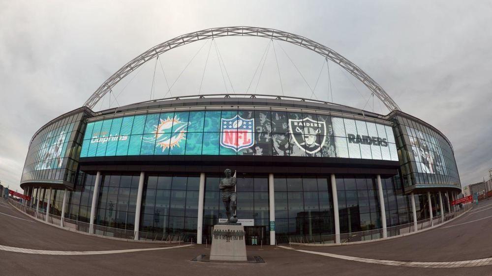 Euro Hotel Wembley Bagian luar foto